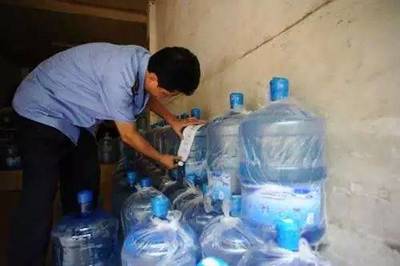 这些纯净水有问题!平凉这几家纯净水企业被甘肃省食药监局通报